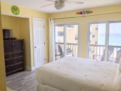Lazy Daze--Perfect getaway from the hustle and bustle of every day life!