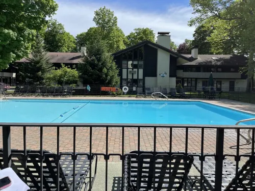 Spring Break Special  Slopeside at Boyne Mountain Disc -- Sleeps 10
