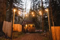 The Hide & Seek: vintage modern forest cabin with sauna Hotels in der Nähe von Mount Hood National Forest