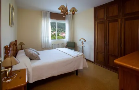 Bueu: country holiday home - 4 rooms - 6/ persons