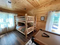 This cabin is a 1 bedroom(s), 2 bathrooms, located in Pigeon Forge, TN.