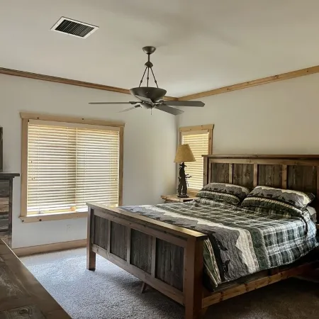Experience the Magic of Wapiti Valley in Luxury. Stunning Views-East Yellowstone