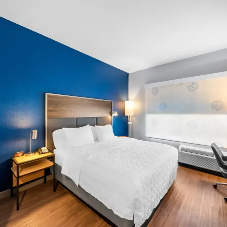 Tru by Hilton Plano Hwy 75