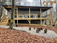 Your Perfect Lake Cumberland Getaway Awaits! Minutes from Lake Access Point.