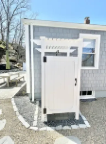 Walk to Beach! Great Location! Booking 2026! Close to Salem!!