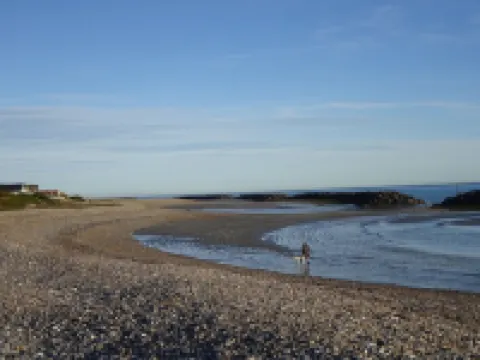 Beach Front Holiday Home on Private Road with Views Out to Sea. 100+  Reviews