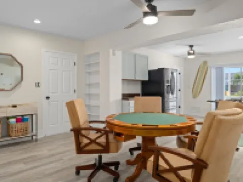 Water Front/ Free Heated Salt Water Pool/Game Room/Amenities Galore Hotels in Hernando Beach