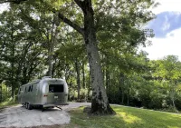 Airstream RV - Close to Nashville, yet tucked away from the bustle
