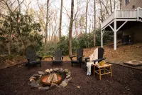 Sunflower Suite at The Wanderer