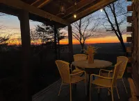 Owl’s Hollow - Stunning Brow View