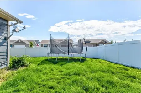 Large Central Heber Rambler Отели рядом с достопримечательностью «5 Minute Clinic»