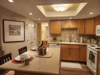 Gorgeous 2/2 Remodeled & upgrades galore!