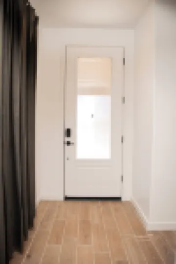 Luxurious 2BR/2BA Modern Getaway in Bakersfield