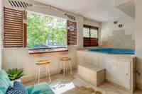 The lookout on Macrossan