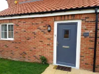 Flint Cottage - a charming home and dog friendly!