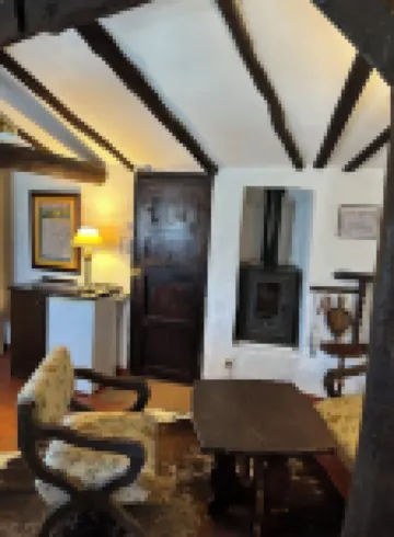 Hikers' cottage in green surroundings. Renovated in July 2023