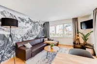 VYLD: Bockfels with mountain view