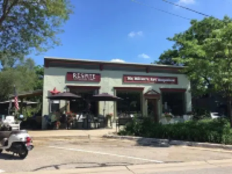 Douglas Condo w/pool! 2 Bedroom/2 Bath Hotels in Douglas