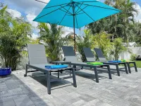 SunCoast Garden Family Retreat-Beautiful Vacation Home with Heated Pool. Hotels in Venice Gardens
