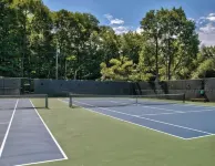 Charming, updated Cabin in The Hideout