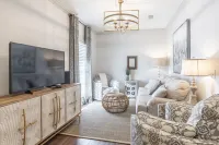 Delta Suite in Sleepy Hollow