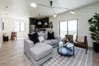 Brand new 3 bed 2 bath with sunset views