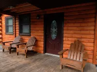 Rustic yet Modern Log Cabin, Cayuga Wine Trail, Dog Friendly, Open Year Round