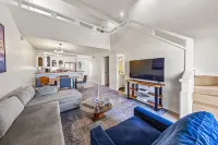 Water View 1 Bedroom Townhome with Loft.