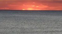 Marvelous 1BR Condo with pool and beach access.  Sleeps 4.  Park by front door.