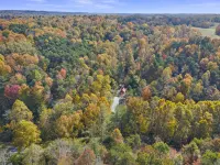 Cozy Hocking Hills Cabin on 20 private acres! Only 7 miles from State Park!