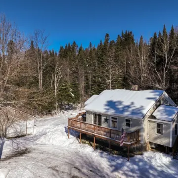 Camp Coös - Mountain and Lake Views with Atv/Snowmobile Trail Access