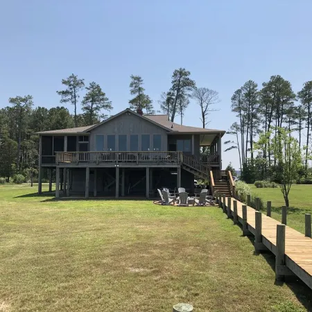 Beach House on Chesapeake Bay!
