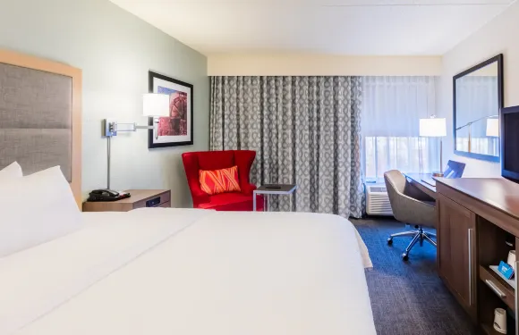 聖彼得斯聖查爾斯希爾頓歡朋酒店