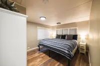Pet Friendly, Lake Fun! Dragonfly Trail Retreat