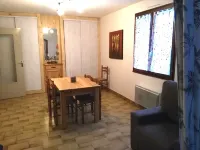Appartement RDC De63 m² , 4 Pers à 2 pas des Commerces et Parcs de Loisir