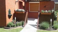 Moin and welcome, we offer our ground floor apartment! Hotels near Otto Walkes Handabdruck