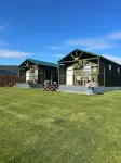 Dora’s Cabin at Grans – Flathead Lakefront, Dock, Kayaks, Pet Friendly