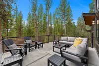 The Drift: Luxury Cabin in Garden Valley - Sleeps 11