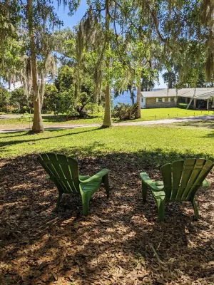Looking for a quiet place to stay?  Consider The Ollie Vee in Crescent City, FL