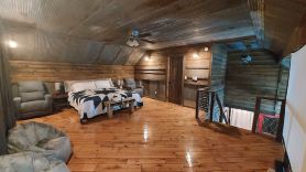 Private, rustic country home with hot tub, movie theater and a view