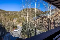 4-Bedroom Condo at River Run - Rates Reduced for Fall Festival Season!