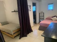 Antibes : Maisonnette with private terrace and shared swimming pool, close to the beach - 2-نجوم
