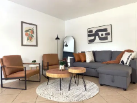 Cozy 2/1 Close to Theme Parks! セント・クラウドのホテル