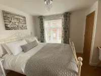 Perfect for beach & nature reserve walks all year round