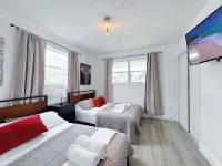 Cozy Pool Retreat, Close to Downtown Fort Lauderdale