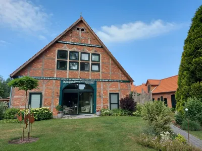 The village island - Apartment Dönz Hotels in der Nähe von Kamrad