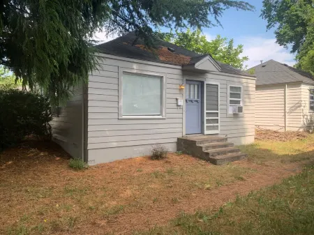 Charming 1bdm cottage with AC & WiFi in Corvallis - Close to OSU Campus