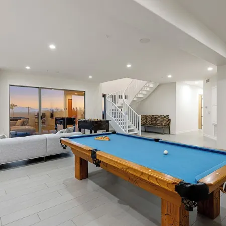 8Br Camelback Villa - Mountain Views, Pool, Spa, Theater & Outdoor Living