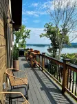 Douglas Lake Life and Pigeon Forge Adventures - Chalets