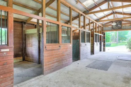 Cozy Magnolia Cottage at Mill Race Farm, Bring your horse, 10 minutes to Aiken